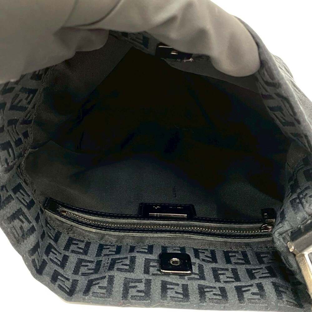 FENDI Black Leather Shoulder Bag - Picture 9 of 10